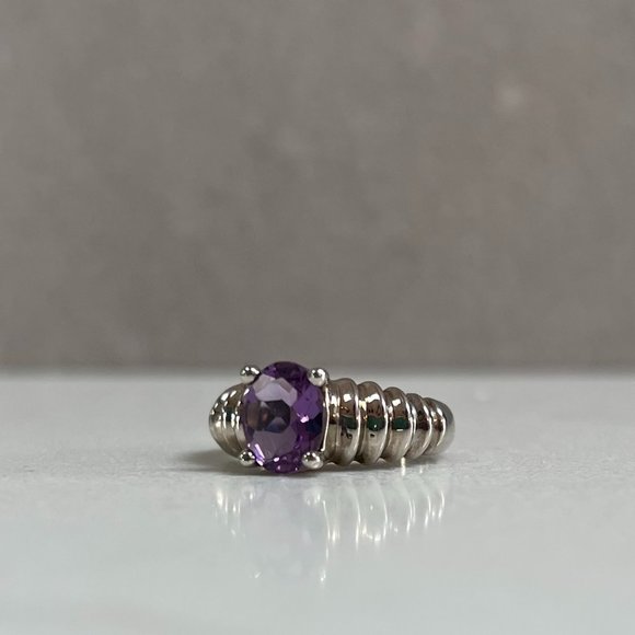 Sundance Amethyst Sterling Silver Handmade Ring | Vintage Artisan Jewelry - Picture 3 of 16